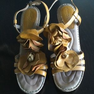 Born Leather Sandals NWOT